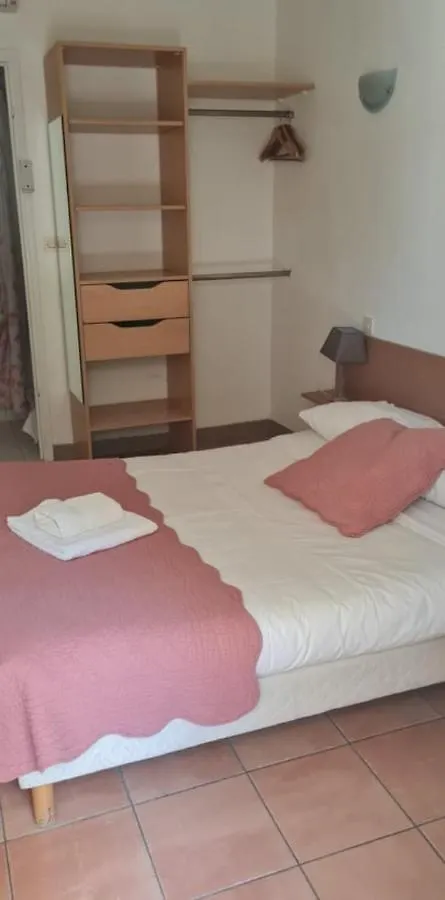 Le Relais Des Lavandins Le Muy France